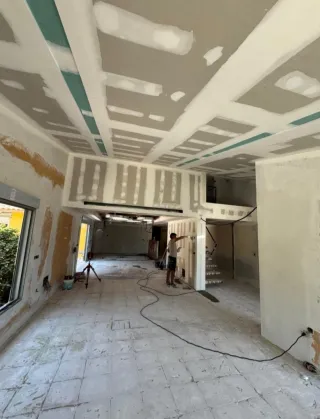 Montadores de Pladur y Pintura.