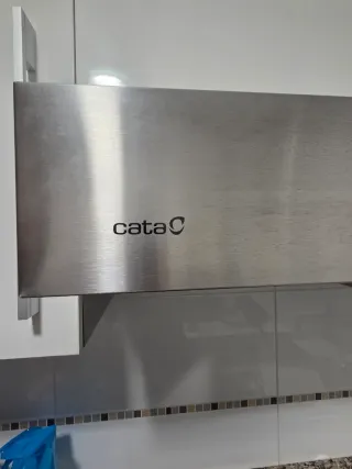 Campana extractora Cata