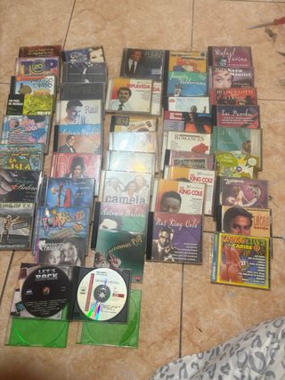 Lote 45 CDs Originales: Bolero, Latino, Romántico
