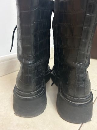 Botines Uterqüe Piel Negra Cocodrilo
