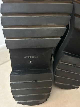 Botines Uterqüe Piel Negra Cocodrilo