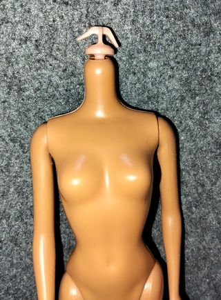 Corpo Barbie cali girl 2004