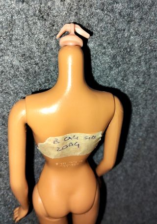 Corpo Barbie cali girl 2004