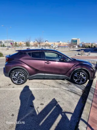 Toyota C-HR 2023