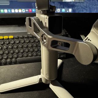 DJI RS 4 Mini, Stabilizzatore per fotocamere