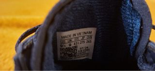 Adidas Spezial Azul Marino y Blanco