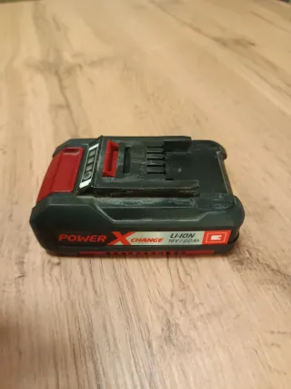 Taladro Percutor atornillador Einhell con bateria