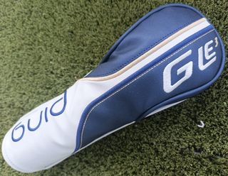Capa de taco Ping GLe3 para Golfe