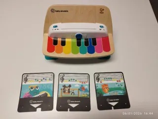 Piano infantil Hape Baby Einstein, muy buen estad.