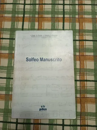Solfeo Manuscrito - Libro de Música