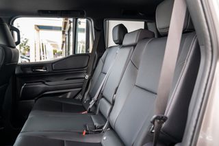 NUEVO TOYOTA LAND CRUISER 250 HYBRID 48V VX