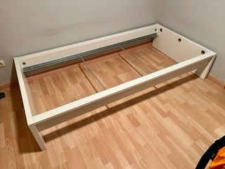 Cama individual MALM Ikea blanca