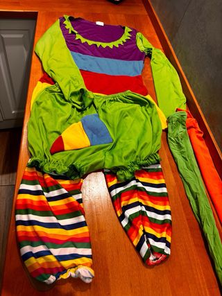 Disfraces a 5 € unicornio hippie cubana bombero