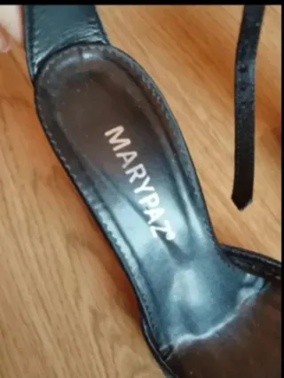 ⭐ Zapatos de fiesta Maripaz Talla 40 Negros