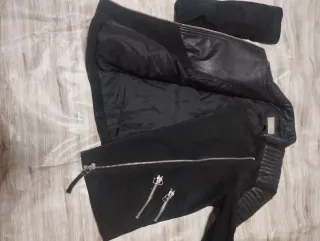 Chaqueta cuero mujer negra