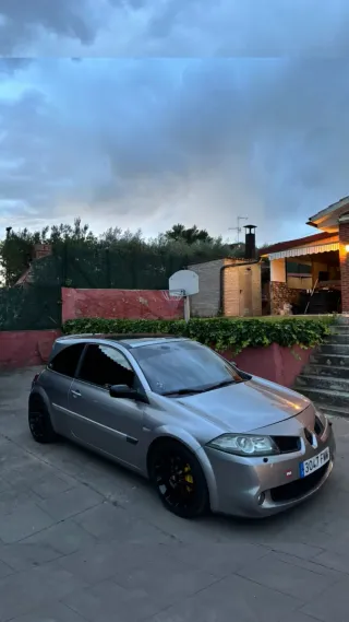 Renault Megane Sport