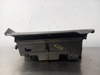 GUANTERA VOLKSWAGEN GOLF V (1K1)(10.2003) BXE 135