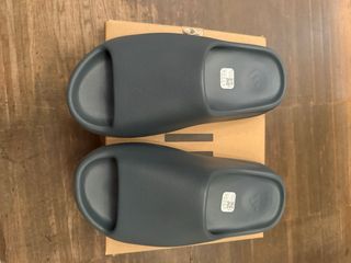 Adidas Yeezy Slide Talla 42 Gris