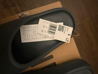 Adidas Yeezy Slide Talla 42 Gris