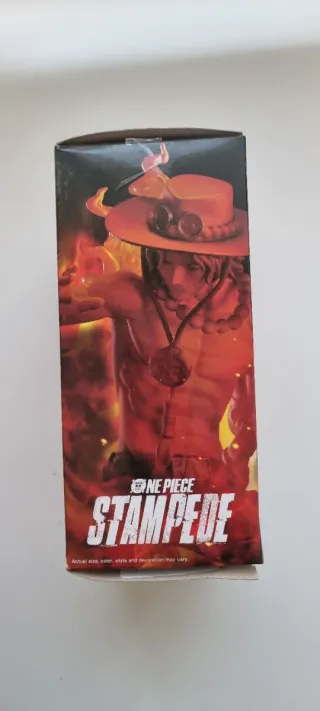 Figura One Piece Ace Fuego