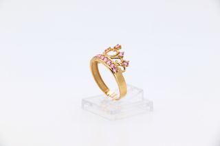 ANILLO GRANDE CORONA CIRCONITAS ROSAS. Oro 18k.