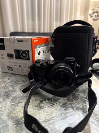 Sony Alpha 6000 Cámara Mirrorless Negra