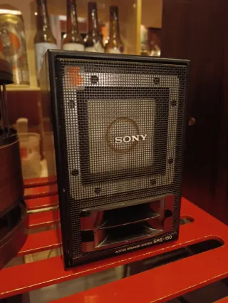 Diferentes Altavoces Hi-Fi Vintage