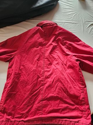 Cazadora Vassili Roja y Negra