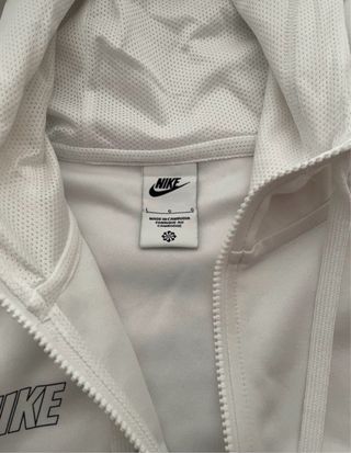 Sudadera Nike Blanca y Roja