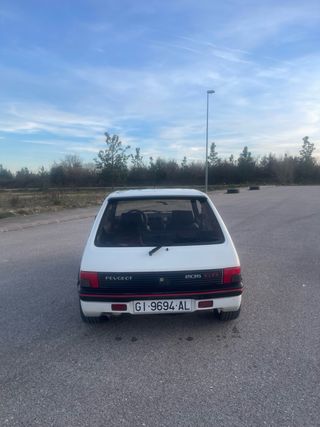 Peugeot 205 gti 1988