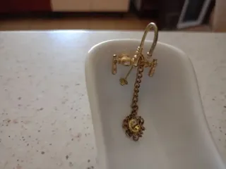 Mobili per case delle bambole