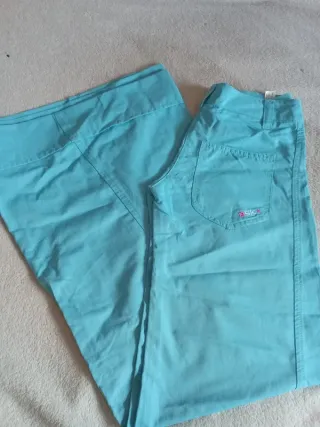 Pantalón ancho color turquesa