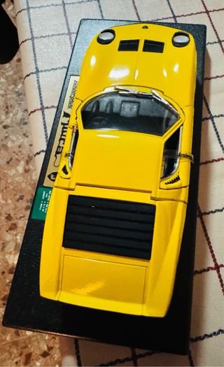 Lamborghini Miura 1:18 Die-Cast