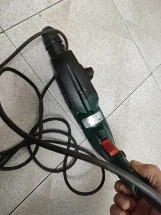 Martillo Percutor Metabo KHE2444