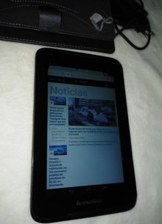 Tablet Lenovo IdeaPad A1000-F Negra