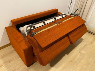 Sofá cama de 3 plazas prácticamente nuevo