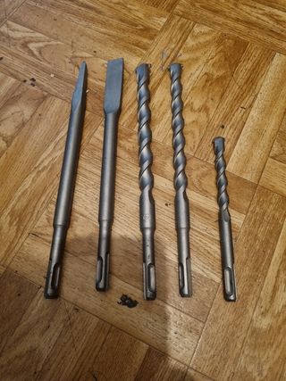 Taladro Percutor DeWalt DCH253 + Baterías