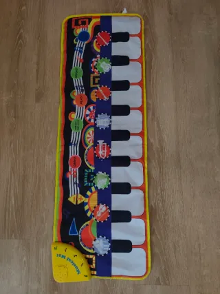 Alfombra musical piano para niños