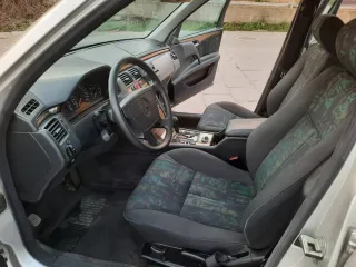 Mercedes-Benz Clase E 300 TD