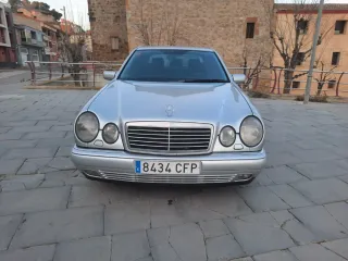 Mercedes-Benz Clase E 300 TD