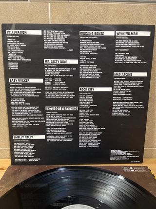 LP VINILO KROKUS “ HARDWARE “