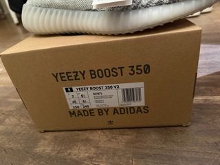 Adidas Yeezy Boost 350 V2 Talla 40