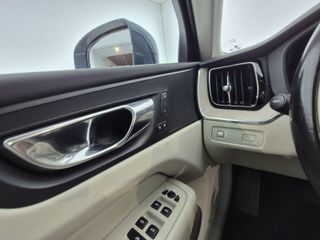 Volvo XC60 Inscription AWD T5 250cv