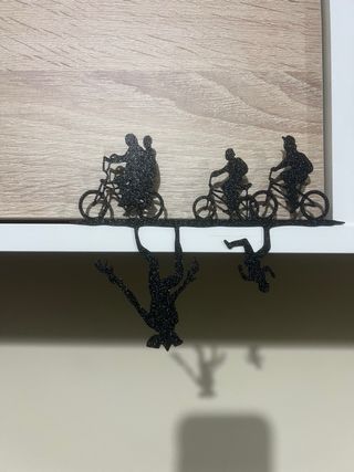 Silueta Stranger Things Bicicletas
