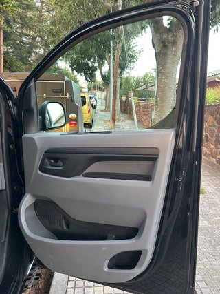Peugeot e-Expert 2021