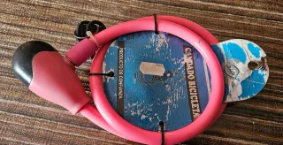 Casco y candado para bicicleta