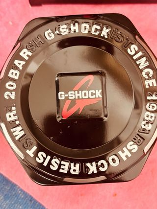Reloj G-SHOCK Dorado y Negro