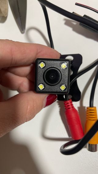 Cámara Marcha Atrás + Antena GPS Coche