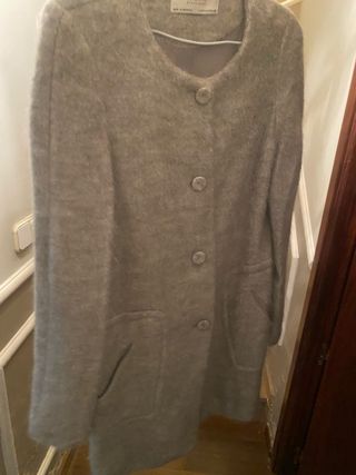 Abrigo gris