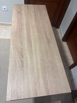 Scrivania in legno
